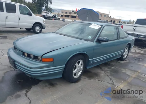 1995 Oldsmobile Cutlass Supreme Sl из США, поврежденный, VIN 1G3WH12M1SD353867